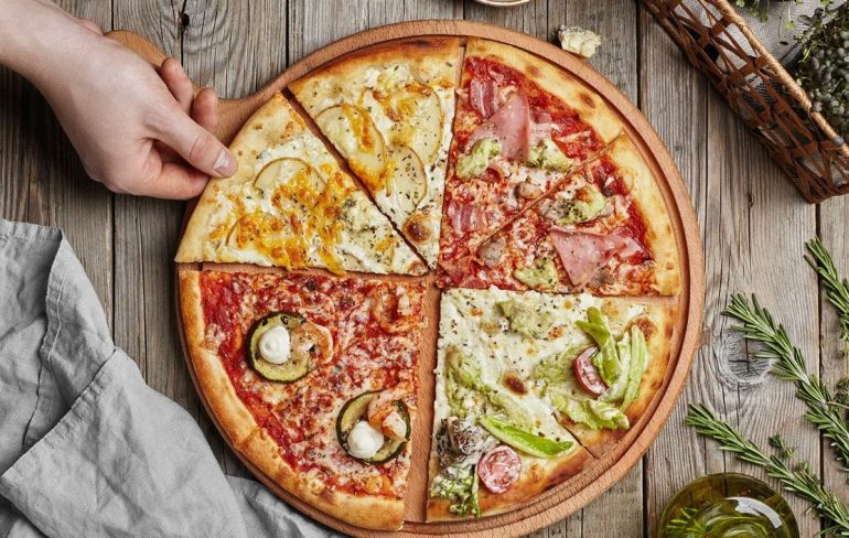 Пицца, которую ищут туристы: легенда трех городов