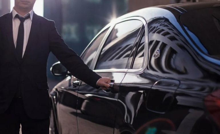 Авто с водителем: 5 причин выбрать этот сервис для деловых поездок