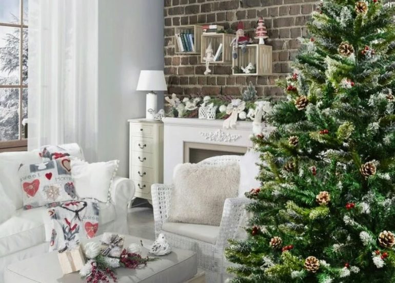 Искусственные елки для детей: на что обратить внимание