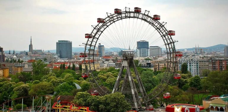 Почему Вена — это не только оперные ложи и торт «Захер»