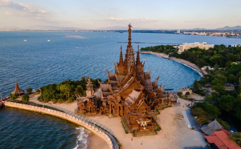Топ‑10 достопримечательностей Паттайи, которые стоит увидеть каждому туристу